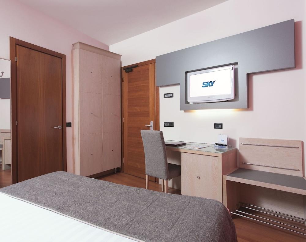 Victoria Frontemare Beach & Spa Hotel Jesolo Екстер'єр фото