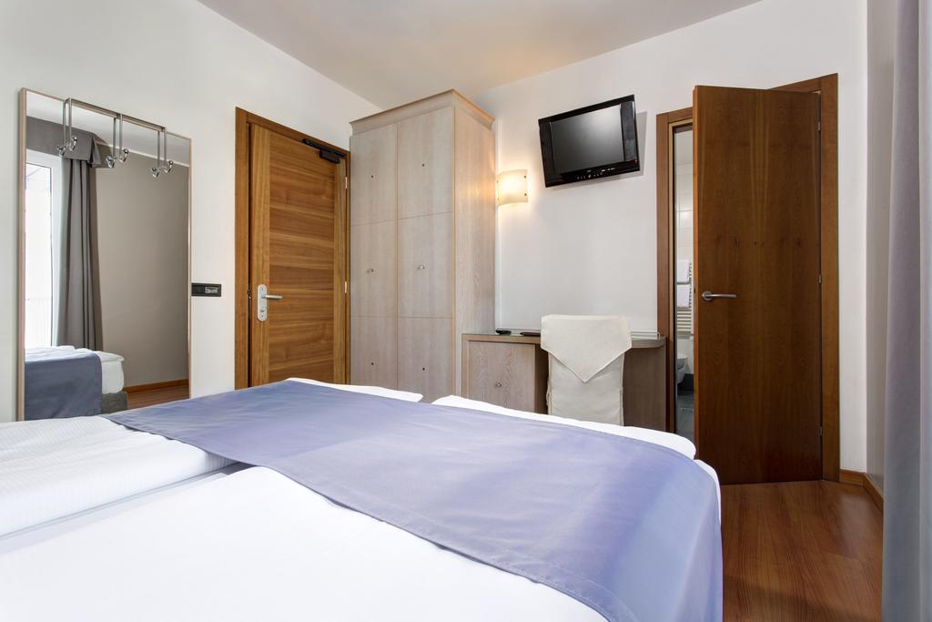 Victoria Frontemare Beach & Spa Hotel Jesolo Екстер'єр фото